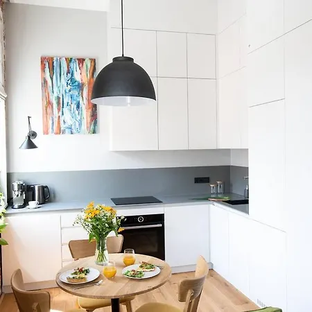 Elegant Luminis In Krakow's Old *